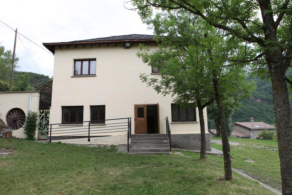 Casa De Colonies Vall De Boi - Verge Blanca Llesp Eksteriør billede